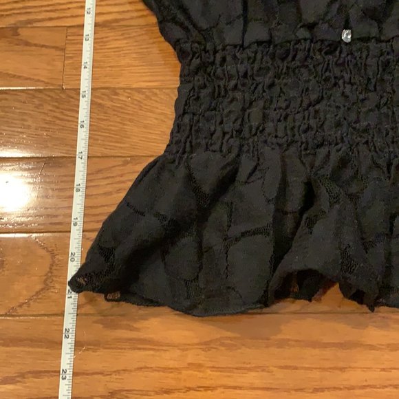 Black large Scale Lace, Top Layer, Elastic waisted peplum jewel buttons - Picture 2 of 7